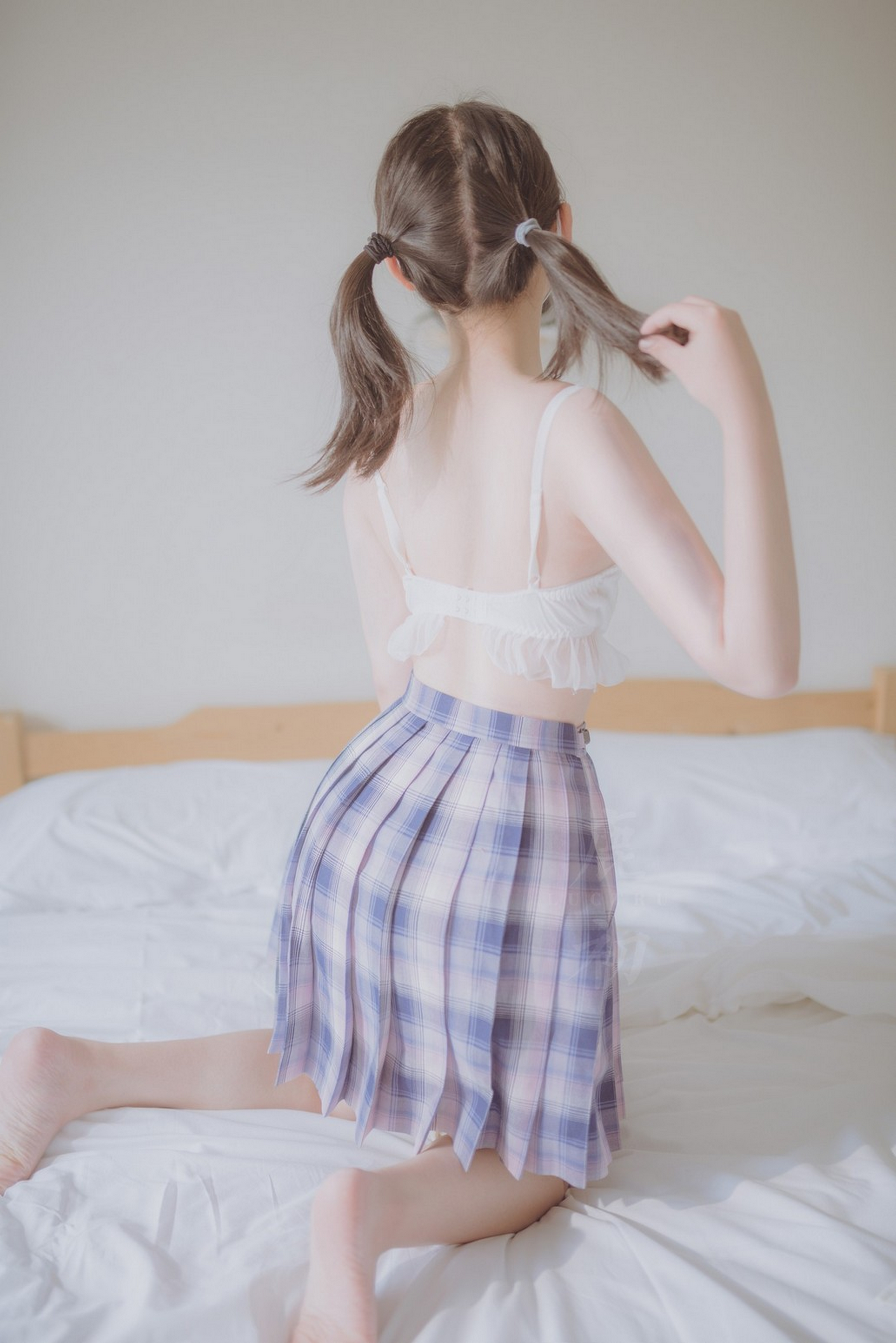 鹿初 NO.009 丢妹03 [30P 406MB]_第1集